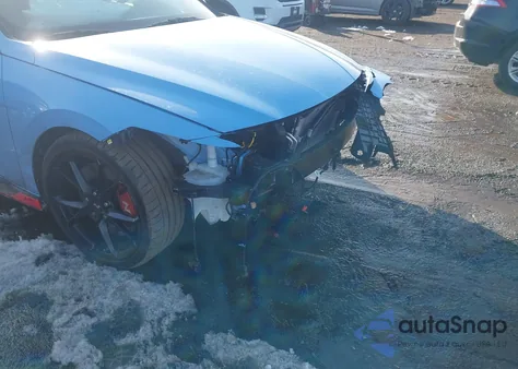 2025 Hyundai Elantra N z USA, uszkodzony, nr VIN KMHLW4DK8SU034158